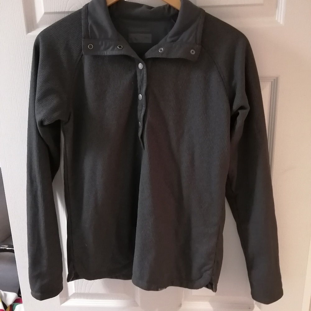 Columbia sweater